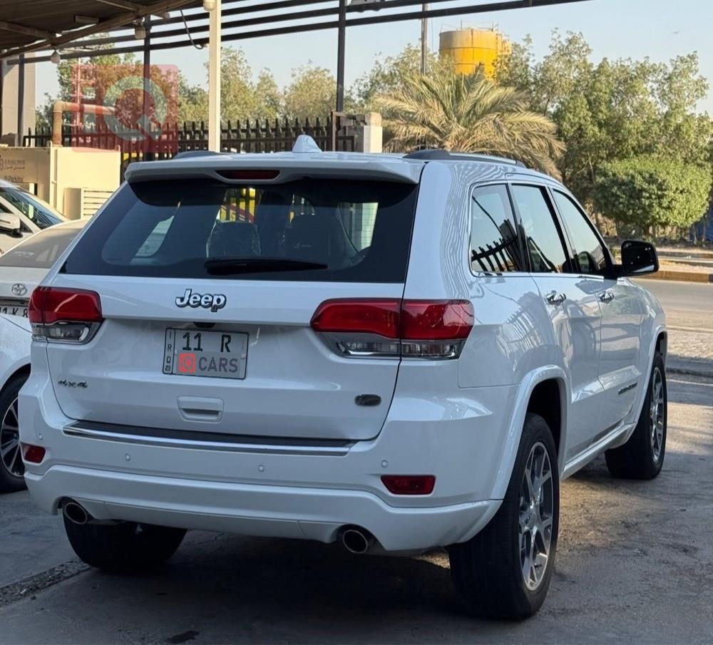 جيب جراند شيروكي